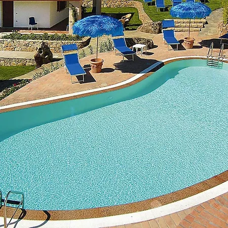 Lejlighed In Tanaunella With Pool Budoni